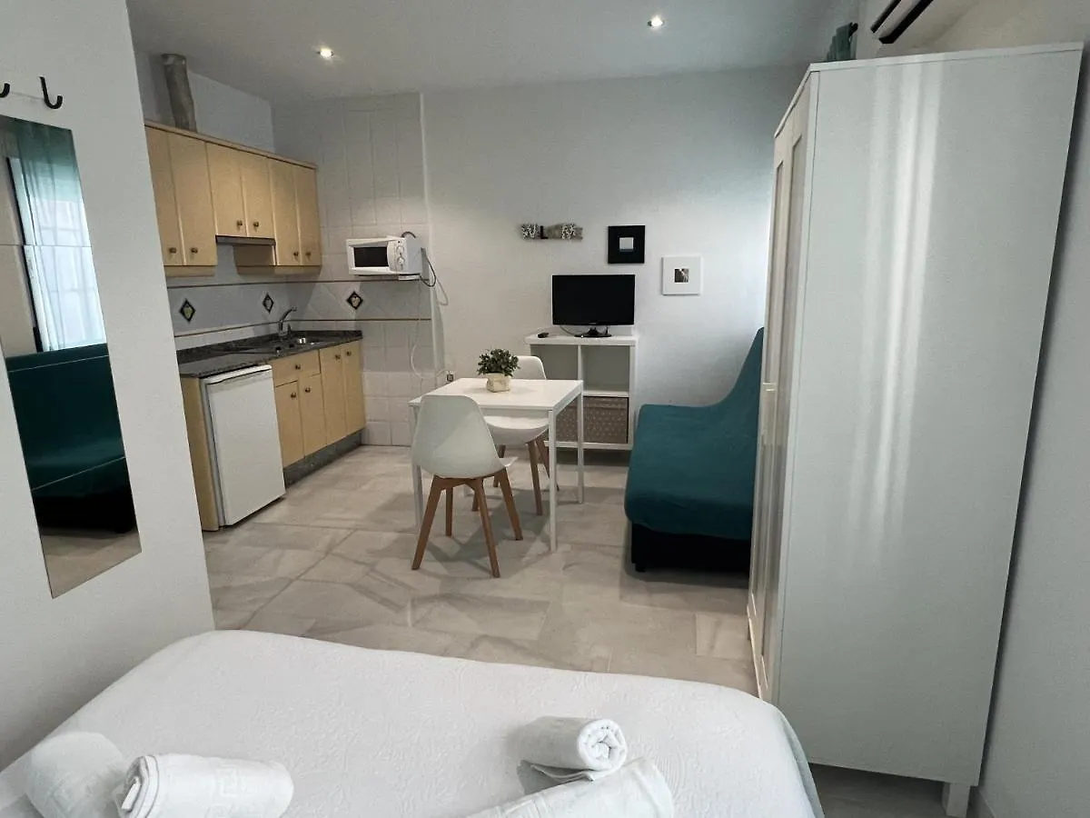 Apartamentos Ortega Tarifa 0*,  Spain